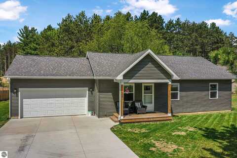 558 Eden Street, Kingsley, MI 49649