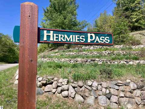 0 S Hermies Pass, Empire, MI 49630