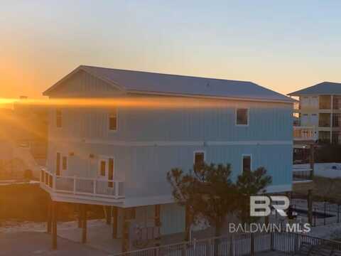 1261 W Lagoon Avenue, Gulf Shores, AL 36542