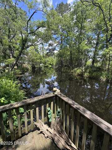 13 Wee Hope Loop, Walterboro, SC 29488