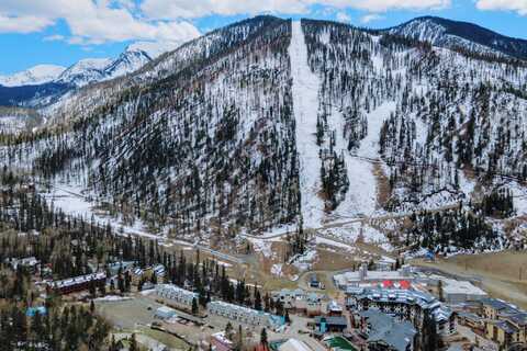 13 Thunderbird Rd, Taos Ski Valley, NM 87525