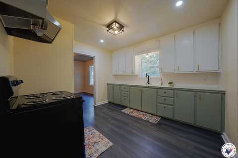 103 S Merrill, New Boston, TX 75570
