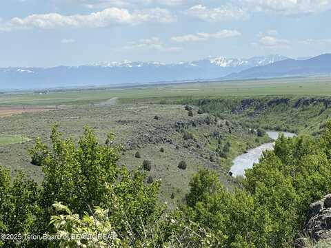9595 RIVER RIM RANCH Road, Tetonia, ID 83452