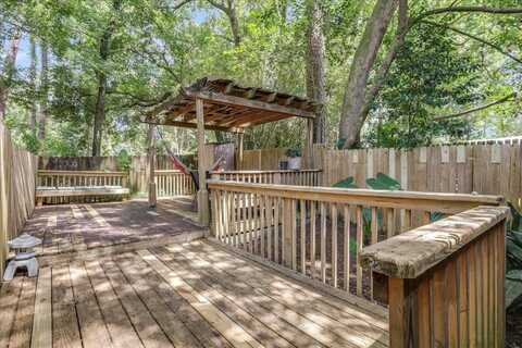 1520 Pullen Road, Tallahassee, FL 32303