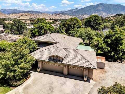 16574 Coyote Drive, Springville, CA 93265