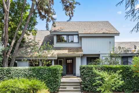 15021 Oak Ranch Drive, Visalia, CA 93292