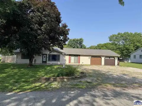 9815 S Armstrong Place, Terre Haute, IN 47802