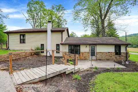 10972 W Old Nashville Road, Columbus, IN 47201