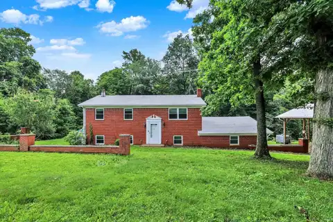6810 N Showers Road, Bloomington, IN 47408