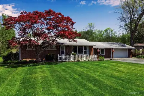 7174 Chestnut Ridge Road, Lockport, NY 14094