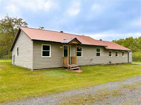 3742 State Route 8, Ohio, NY 13324
