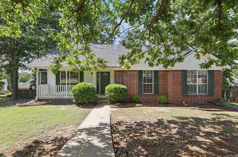 19 Golden Oaks Cove, Maumelle, AR 72113