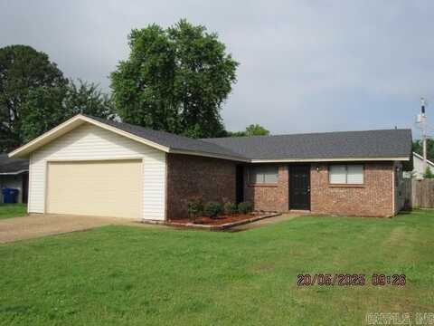 203 Club Lane, Conway, AR 72034