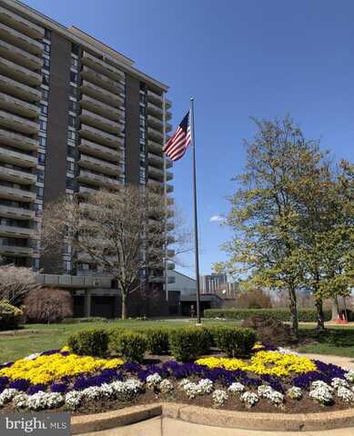 1800 OLD MEADOW ROAD, MCLEAN, VA 22102