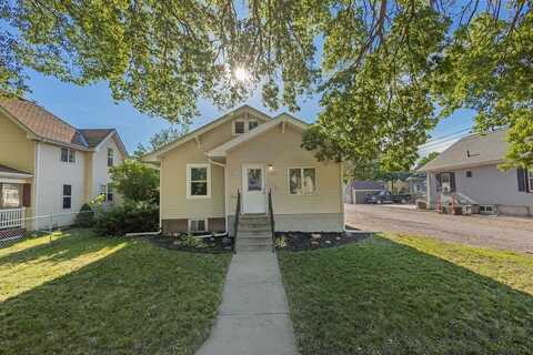 1865 26th Avenue, Columbus, NE 68601