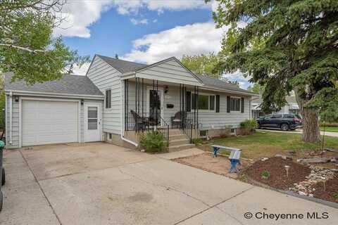 2672 DEMING BLVD, Cheyenne, WY 82001