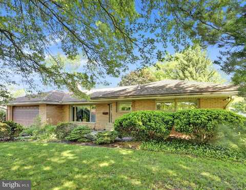 34 BLOSSOM LANE, SCHUYLKILL HAVEN, PA 17972