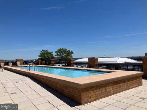 910 M STREET NW, WASHINGTON, DC 20001
