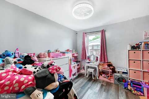 97 SHERRILL DRIVE, NEW OXFORD, PA 17350