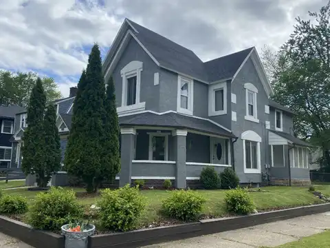 1801 COLLEGE AVENUE SE, GRAND RAPIDS, MI 49507