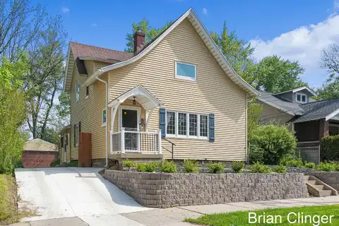 117 PALMER STREET NE, GRAND RAPIDS, MI 49505