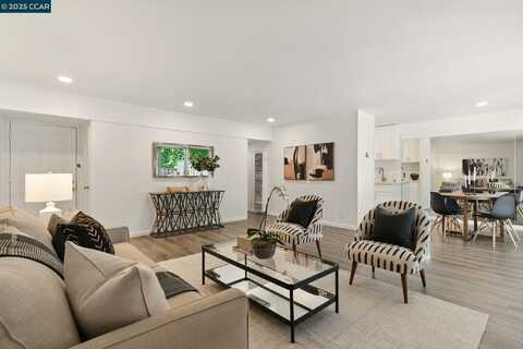 67 Brookwood Rd, Orinda, CA 94563