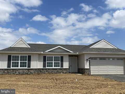 409 LAVENDER LANE, LEBANON, PA 17042