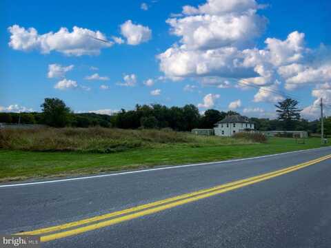 1040 CIDER PRESS ROAD, CHAMBERSBURG, PA 17202