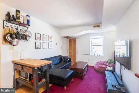 958 N 2ND STREET, PHILADELPHIA, PA 19123