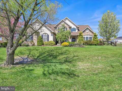 129 ROBBY DRIVE, LEESPORT, PA 19533