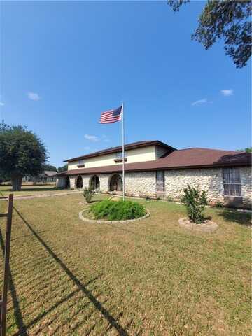 313 N Church, Goliad, TX 77963