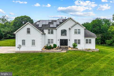310 NICKLAUS COURT, WOOLWICH TWP, NJ 08085