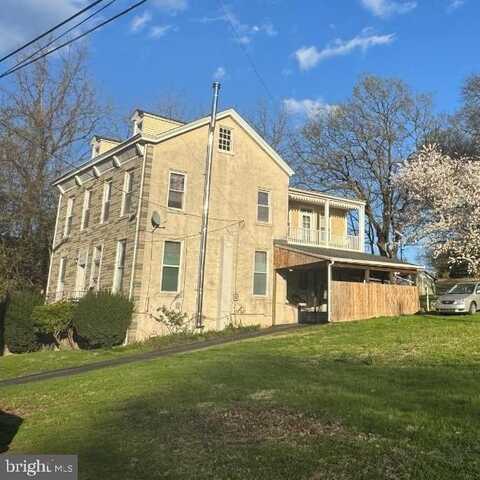 612 OLD WYOMISSING ROAD, READING, PA 19611