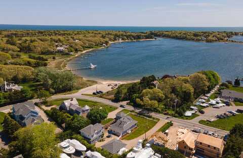 88 Bridge Street, Osterville, MA 02655