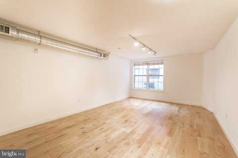 224 CHURCH STREET, PHILADELPHIA, PA 19106