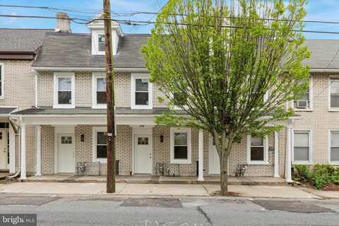 230 MAIN STREET, HELLERTOWN, PA 18055