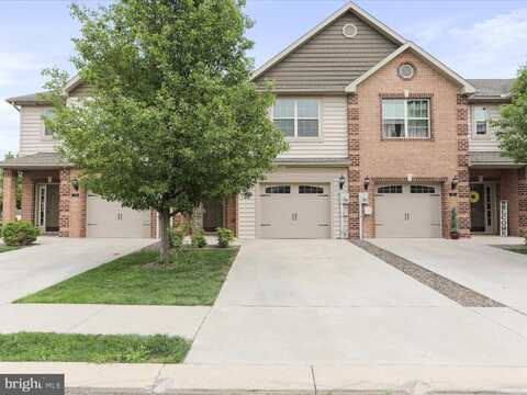 20 DELANO DRIVE, CHAMBERSBURG, PA 17201