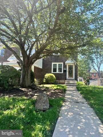 242 GRAMERCY DRIVE, CLIFTON HEIGHTS, PA 19018