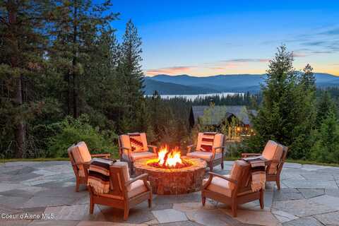 7783 S BUCKRAIL RD, Harrison, ID 83833
