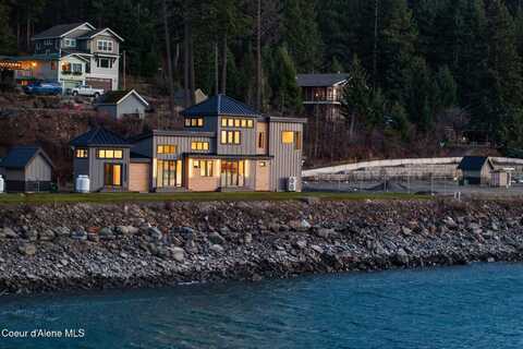 1808 Garfield Bay Rd, Sagle, ID 83860