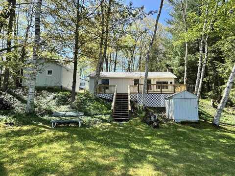 921 Pine, Harrison, MI 48625