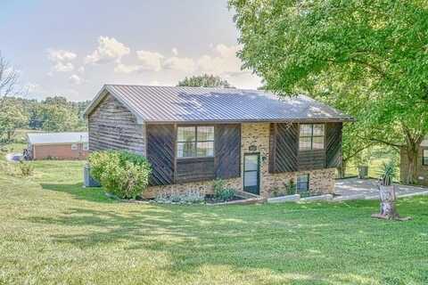 1022 Poplar Street, Byrdstown, TN 38549