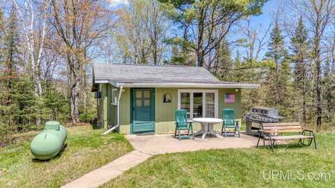 5599 N 1st Crossing, Florence T-WI, WI 54121