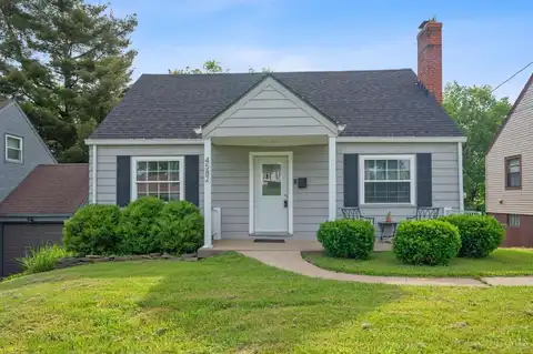 4582 School Section Road, Green, OH 45211