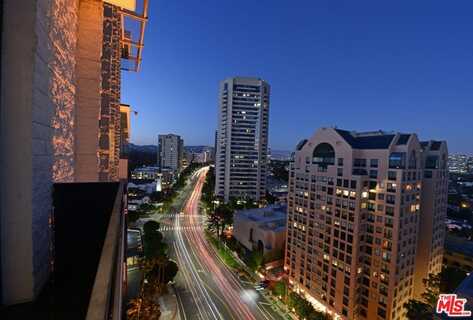 10535 Wilshire Blvd, Los Angeles, CA 90024