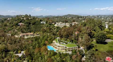 901 Strada Vecchia Rd, Los Angeles, CA 90077