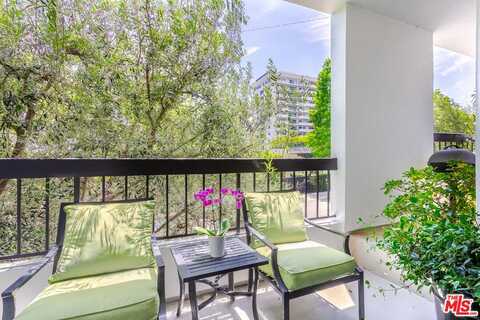 9033 Vista Grande St, West Hollywood, CA 90069