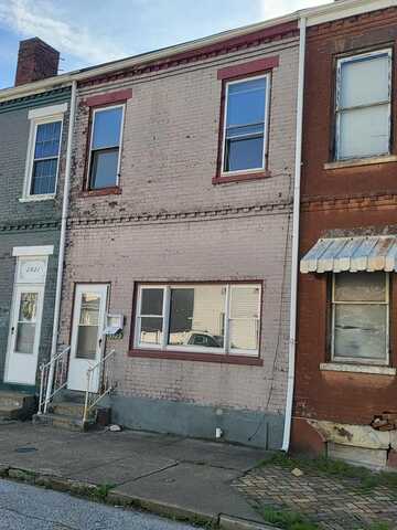 3929 Wood St, Wheeling, WV 26003