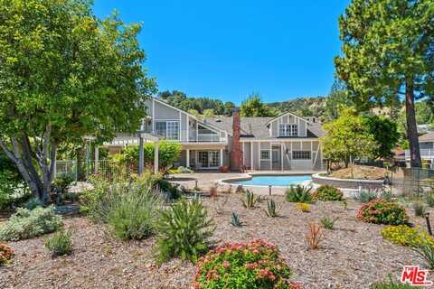 21663 Ulmus Dr, Woodland Hills, CA 91364