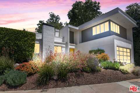 3456 Ardsley Pl, Encino, CA 91436